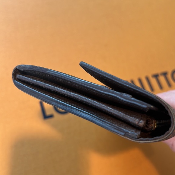 Louis Vuitton Porte Feuille Sara wallet 🤎🖤 - Picture 10 of 11